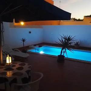 https://eureka-calle-el-roque-urbanizacion-la-caracola.in-canary-islands.com